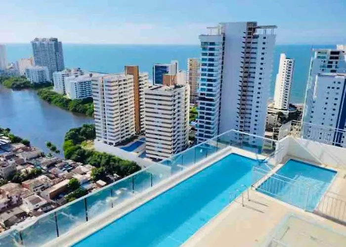 Luxury apartamento ubicación central y piscina.